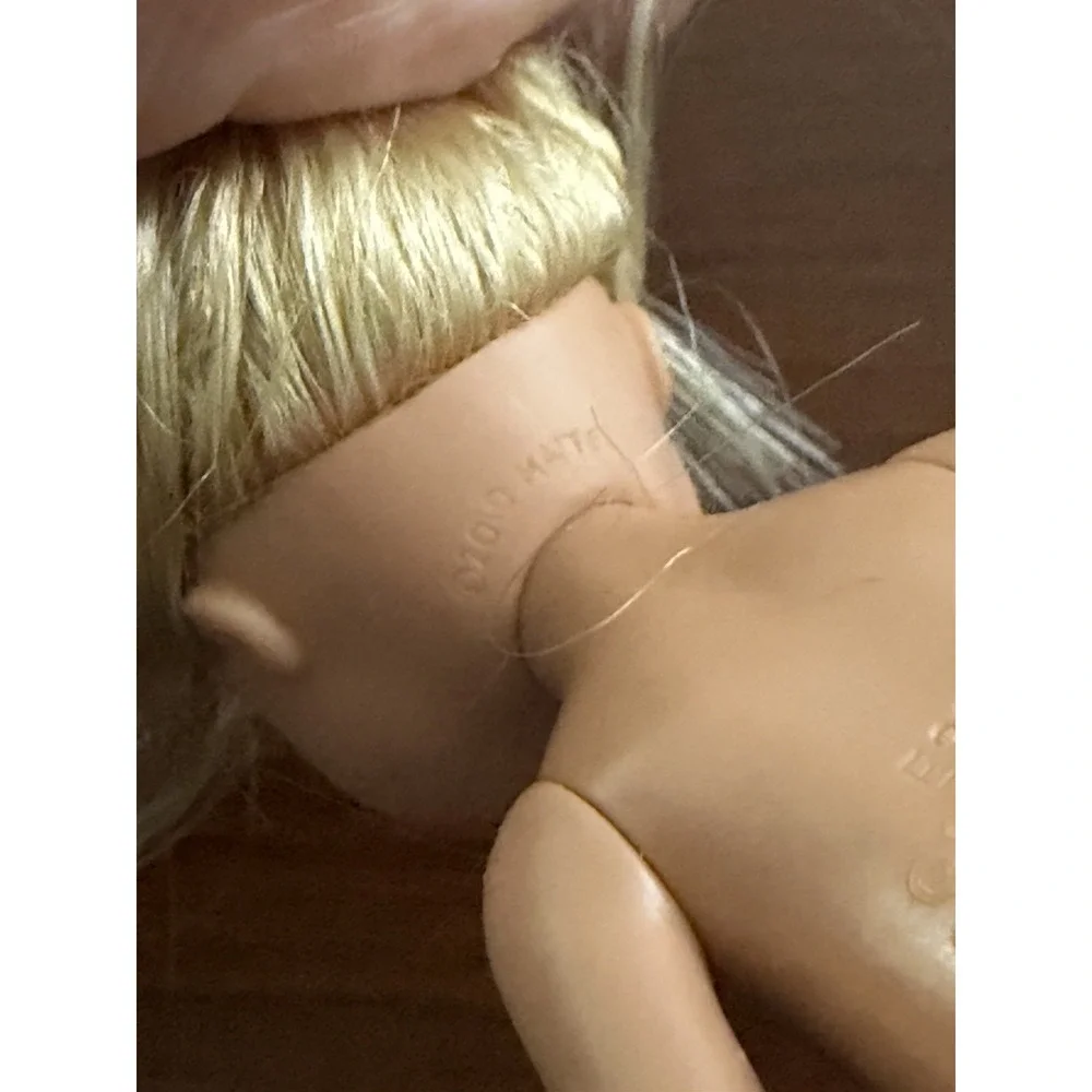 2010 Mattel Chelsea Doll Barbies Little Sister Blue Eyes - Blonde Hair 5